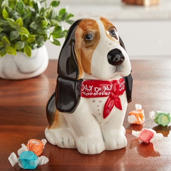 The Pioneer Woman Other - 🌺 New Pioneer Woman 7.75"h Red Bandana Henry Shaped Basset Hound Dog Candy Jar